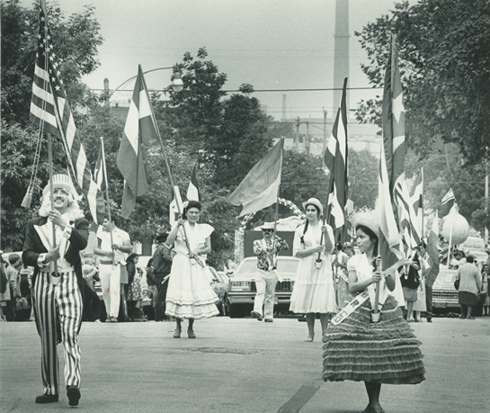 1984 parade for Mexican Fiesta in Milwaukee